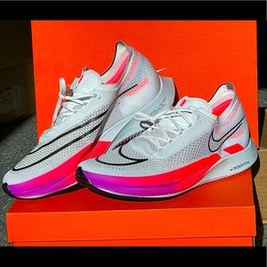 Nike ZoomX Streakfly